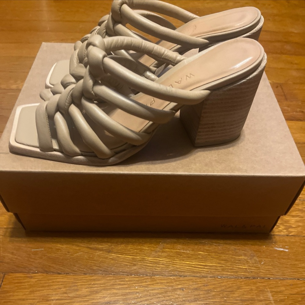 Wal & Pai Sandals Sz EU 38 US 7.5 - 8 Leather Square Toe Heels Nude Tan Brown